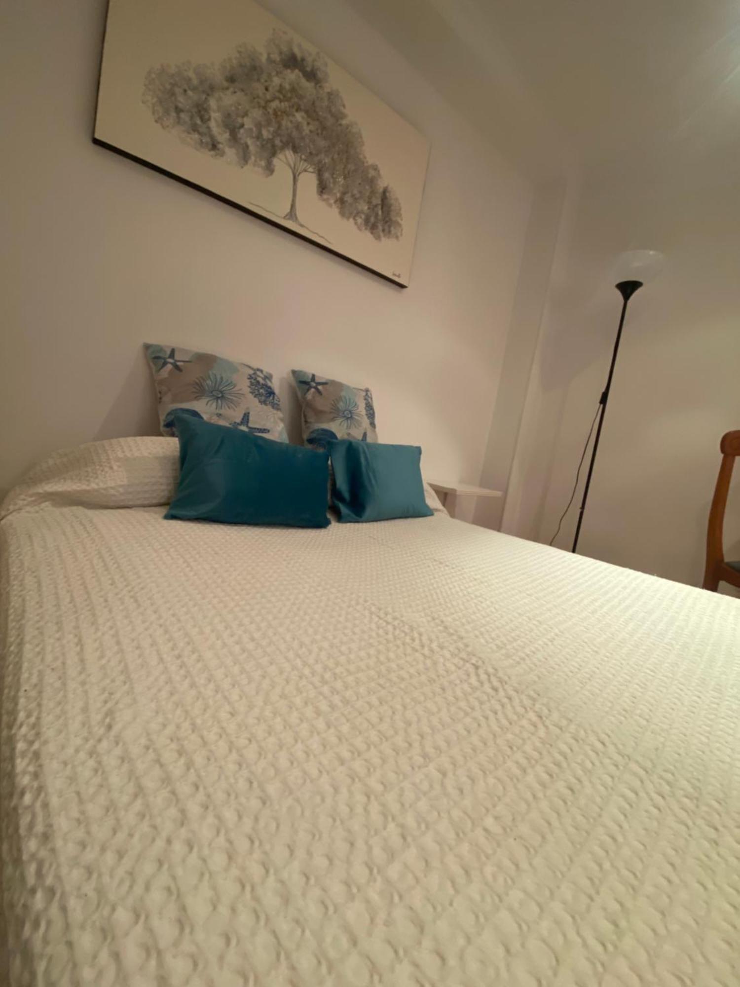 Apartament Rosan Malaga Zewnętrze zdjęcie